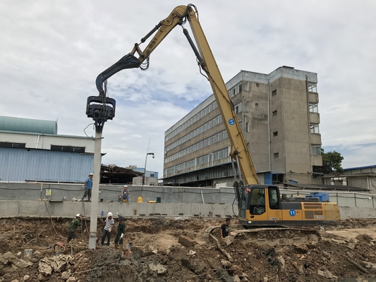 12 Meter Vibrating Pile Driver For Concrete Sheet Pile Building Projects Work