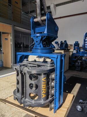 Powerful SV300 Hydraulic Side Grip Pile Driver for Bridges & Factories