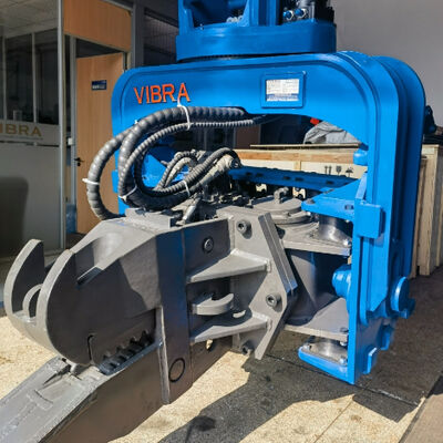 เครื่องตอกเสาเข็ม 360 องศา: ค้อน Vibro ขนาด 12 เมตรสำหรับรถขุดขนาด 23-27 ตัน – ใช้งานได้หลากหลายและเข้าคู่กับรถขุดได้อย่างสมบูรณ์แบบ