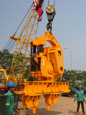 Construction  Crane Mounted Vibro Pile Driver Hammer For Excavator